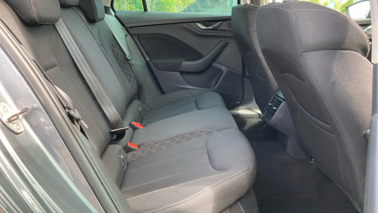 Skoda Kamiq 1.0 TSI 95 SE Drive 5dr Petrol Hatchback